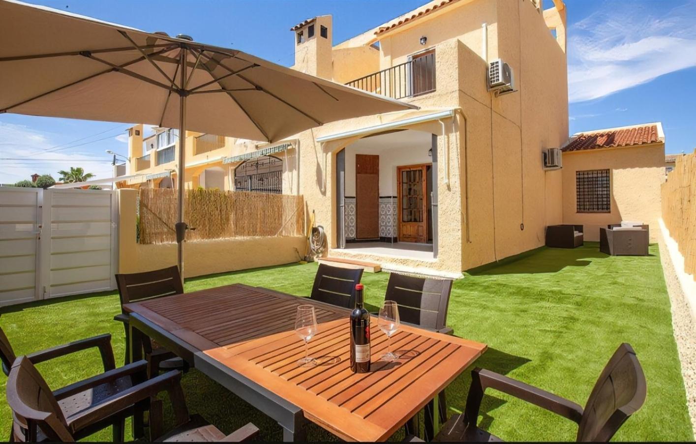 Bungalow Colibri Torrevieja Exteriör bild
